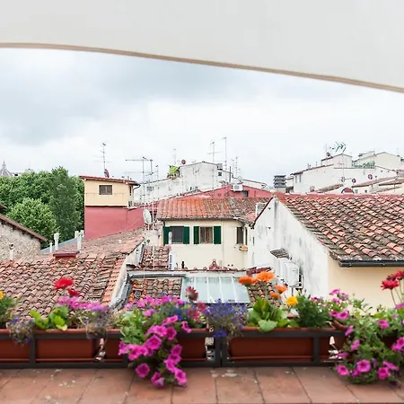 Oricellari Rooftop House